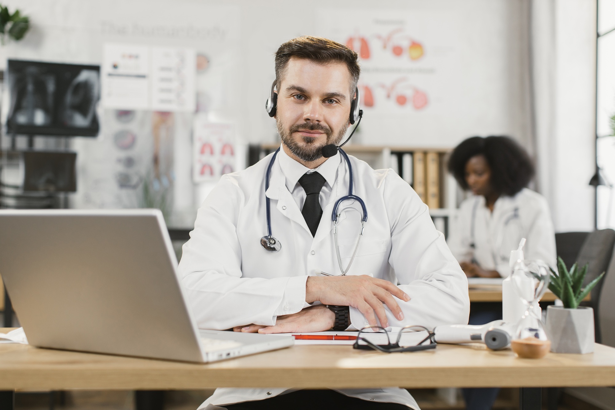 ROI Calculator Measuring AI Impact in Healthcare Contact Centers